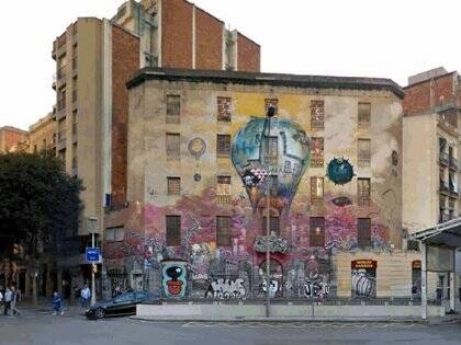 Graffiti de la época okupa de La Carboneria de Barcelona. Foto: EP