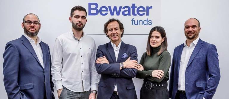  Equipo fundador Bewater (de i. a dcha.): Unai Ansejo, Edgar Couto, Ramón Blanco, Miriam Vegas y François Derbaix
