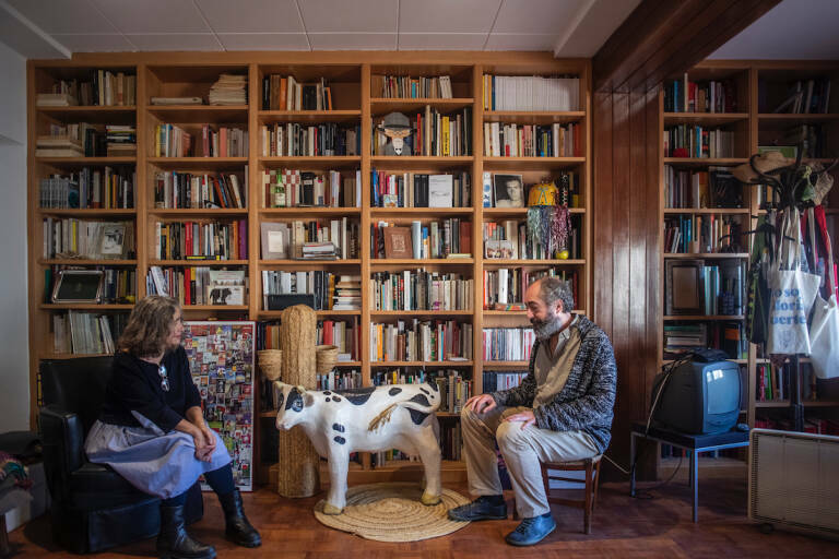 Vicente Ferrer y Begoña Lobo en la sede de la editorial Media Vaca. Foto: KIKE TABERNER
