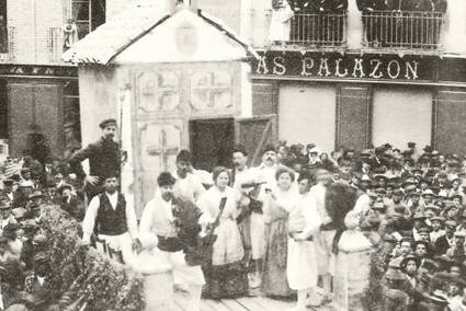 Carroza en un Bando de la Huerta de los años 20 del siglo pasado.